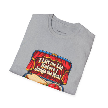 Graphic fitness T-shirt featuring the "I Lift the Lid Before I Judge the Meal" design.